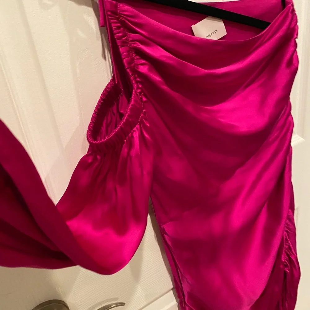 💞‼️🔥HP PICK🔥‼️Cinq a Sept Nakita Dress💞 - Picture 6 of 7